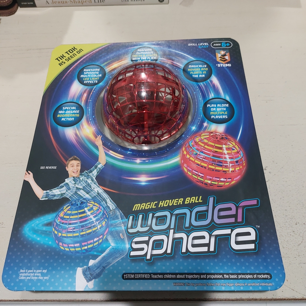 Magic Hover Ball - Red
